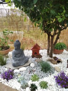 Un giardino non è mai finito; è un viaggio, non una destinazione.